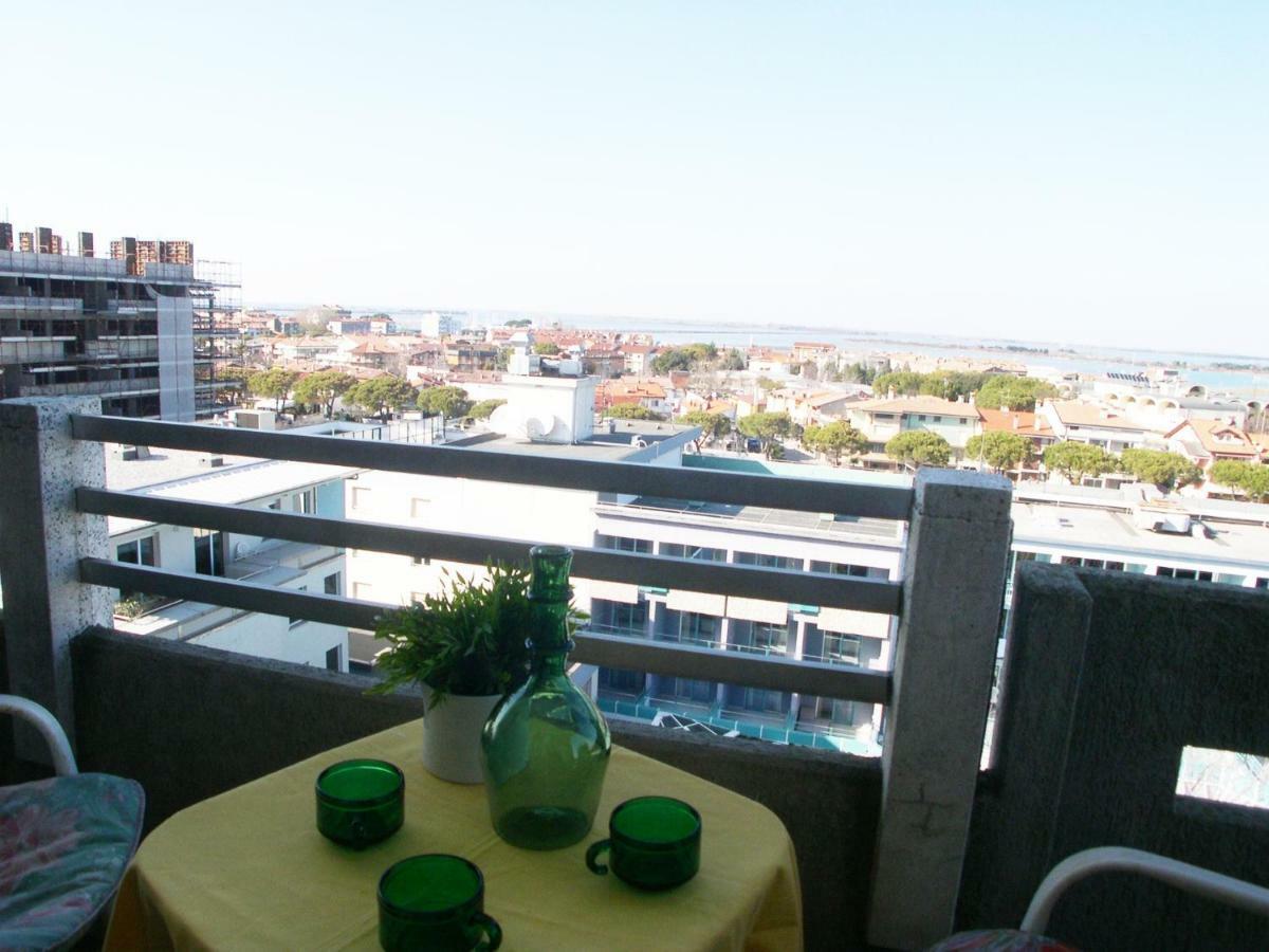 Condominio Martini Grado Exterior foto